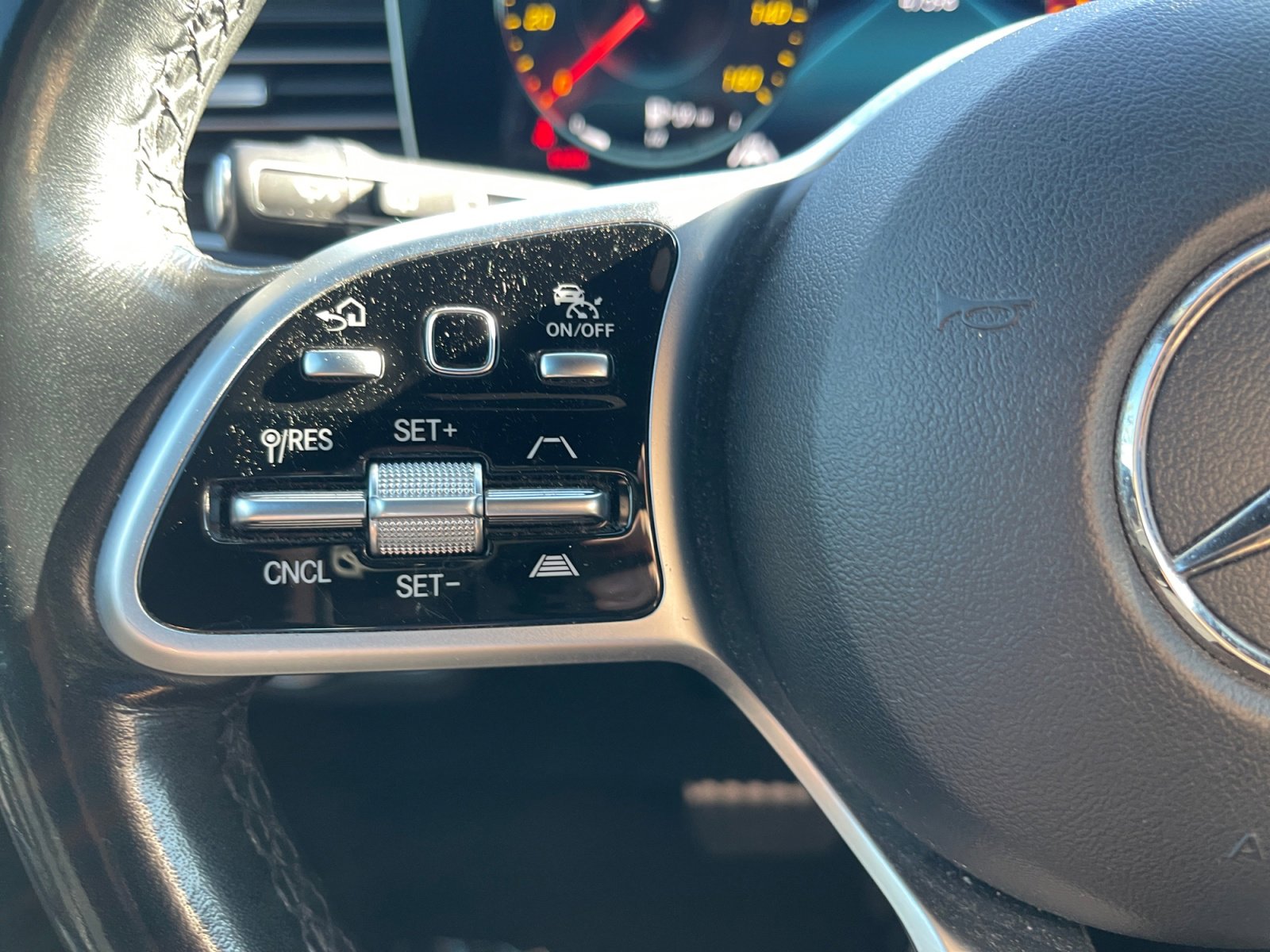 Used 2021 Mercedes-Benz GLS 580 4MATIC image 16