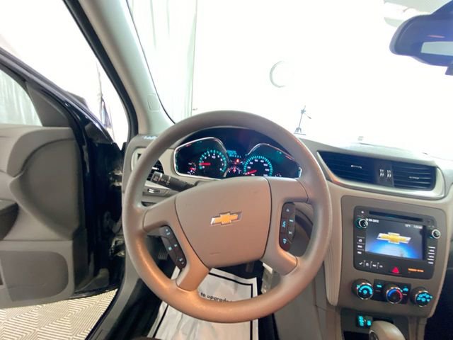 Used 2016 Chevrolet Traverse LS FWD image 35