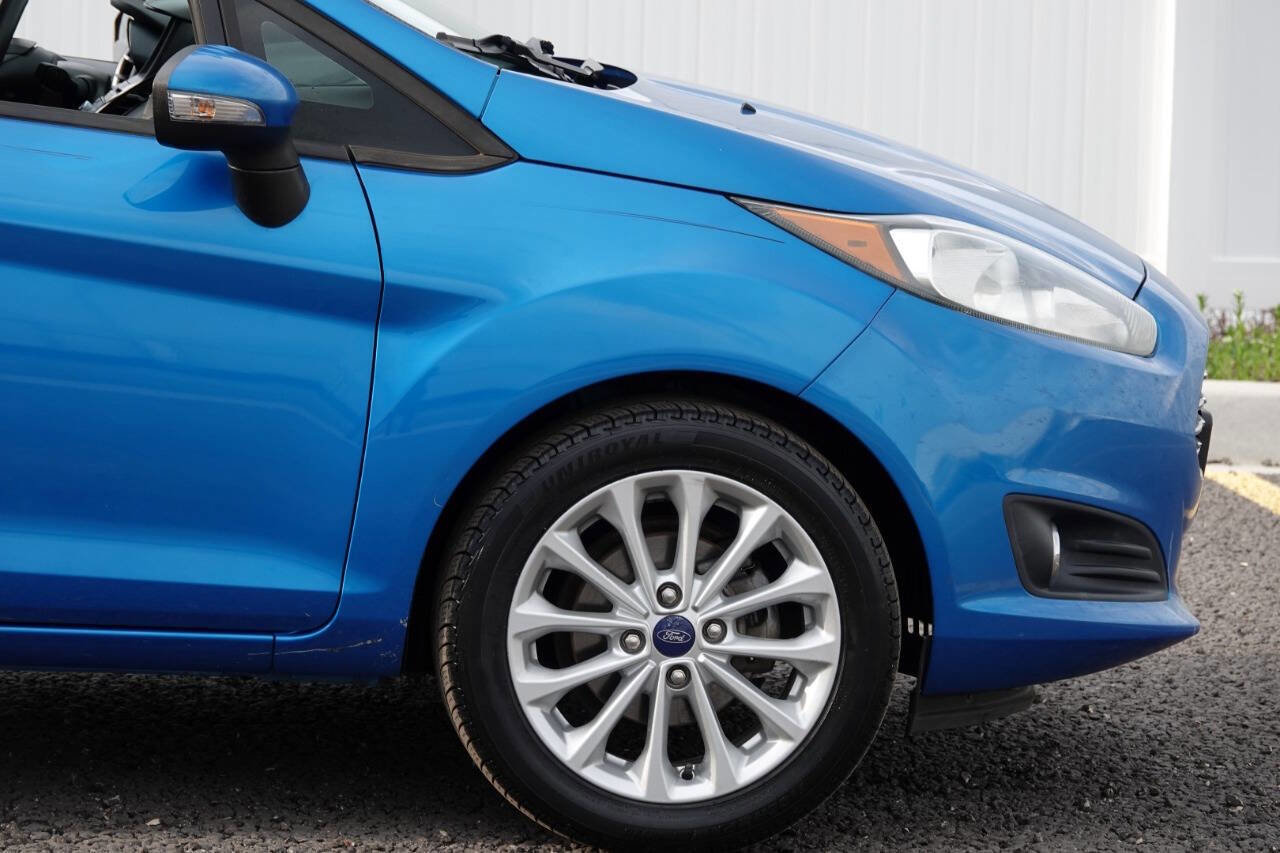 Used 2014 Ford Fiesta SE w/ Equipment Group 201A FWD image 36