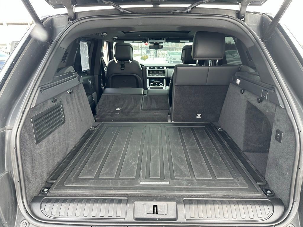Used 2022 Land Rover Range Rover Sport HSE Silver Edition image 27