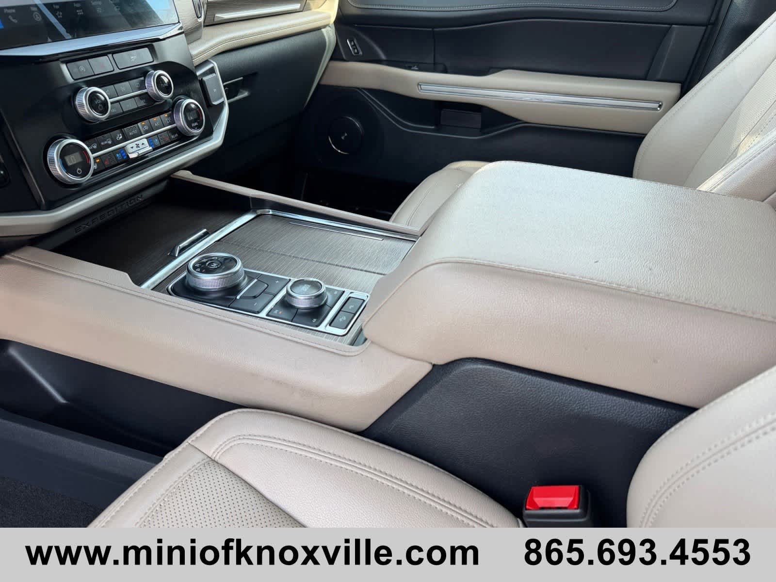 Used 2024 Ford Expedition Max Limited AWD/4WD image 13