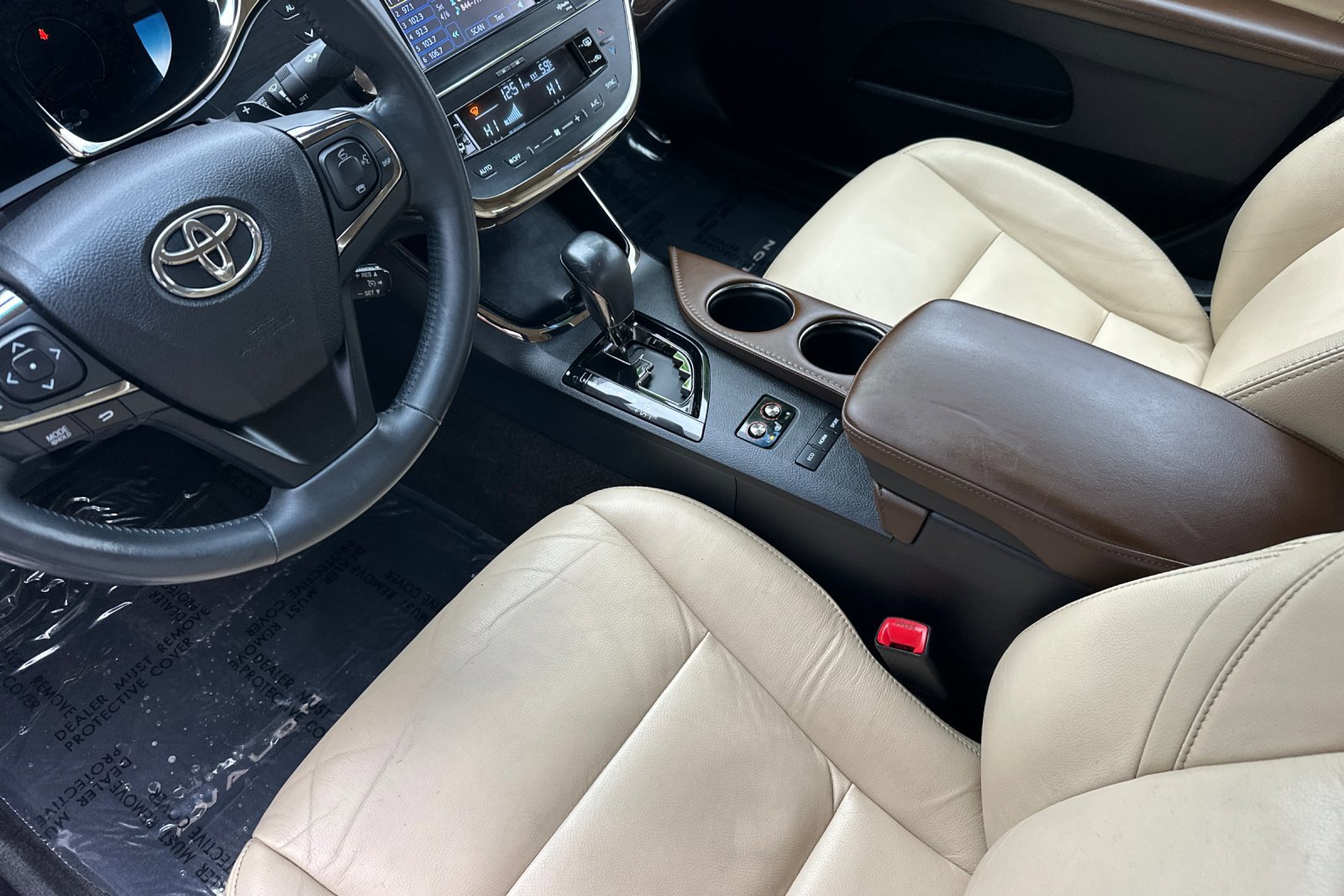 Used 2014 Toyota Avalon XLE Touring image 10