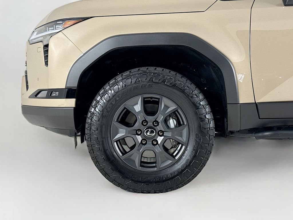 Used 2025 Lexus GX 550 AWD/4WD image 26