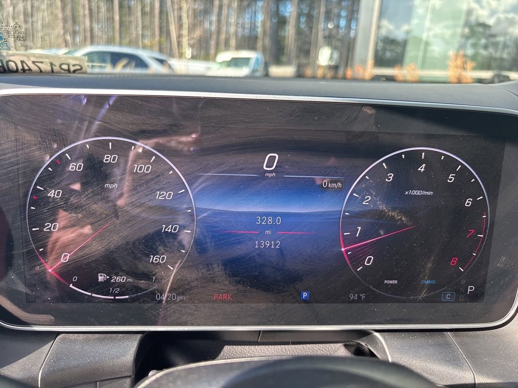Used 2025 Mercedes-Benz GLC 300 image 40