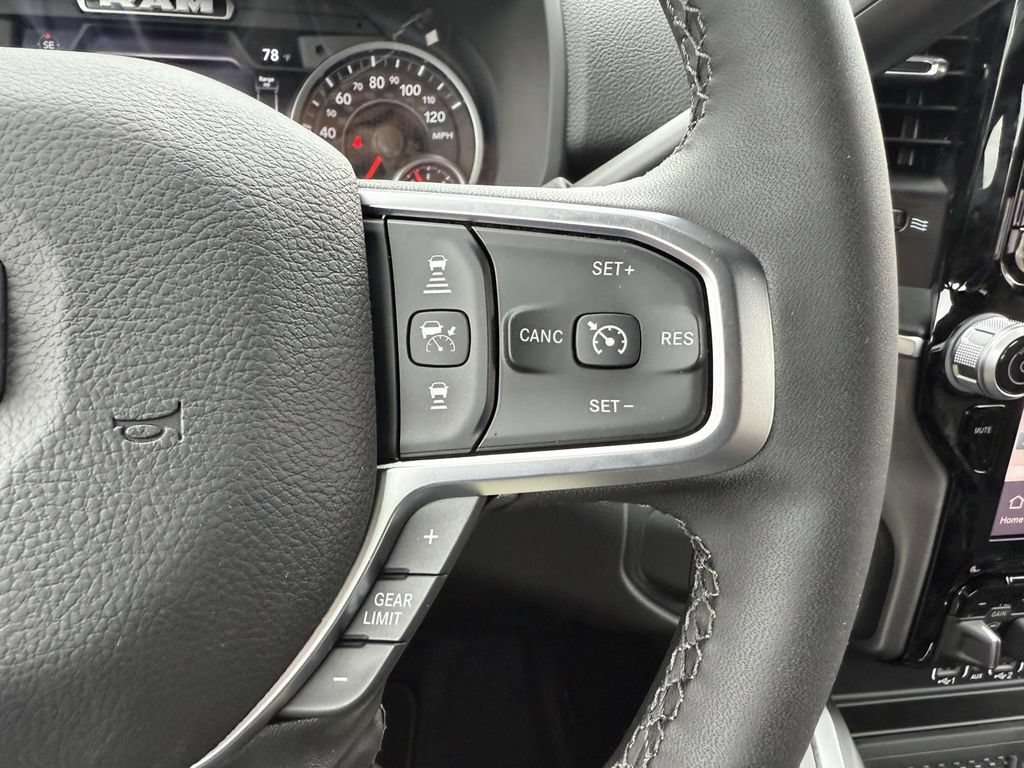 New 2026 RAM 2500 Big Horn AWD/4WD image 22