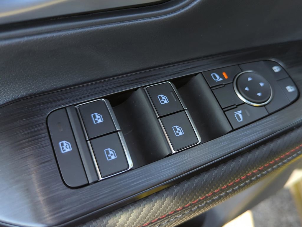 New 2026 Nissan Kicks SR w/ Cold Weather Package image 22