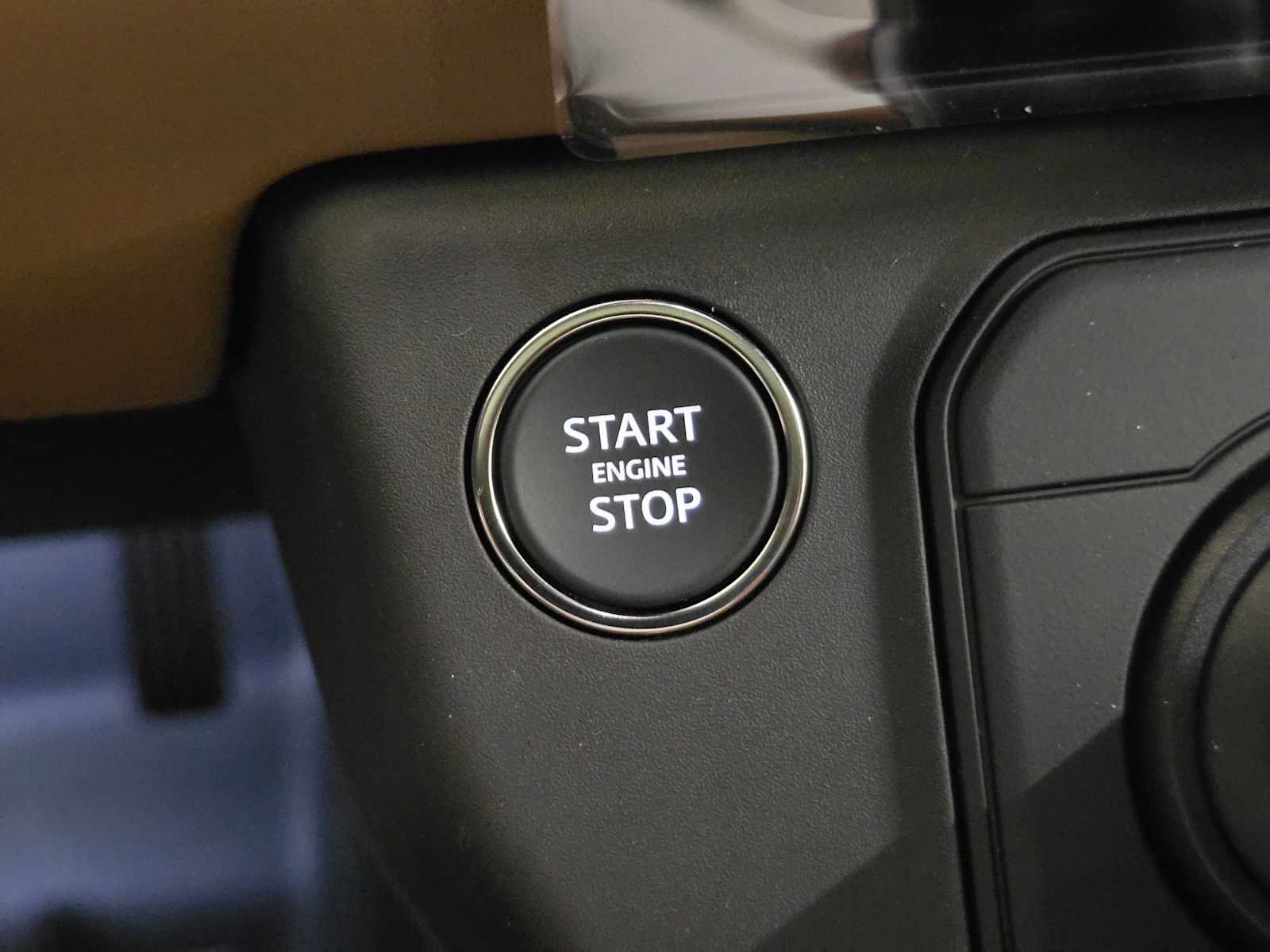 New 2026 Land Rover Defender 130 S AWD/4WD image 32