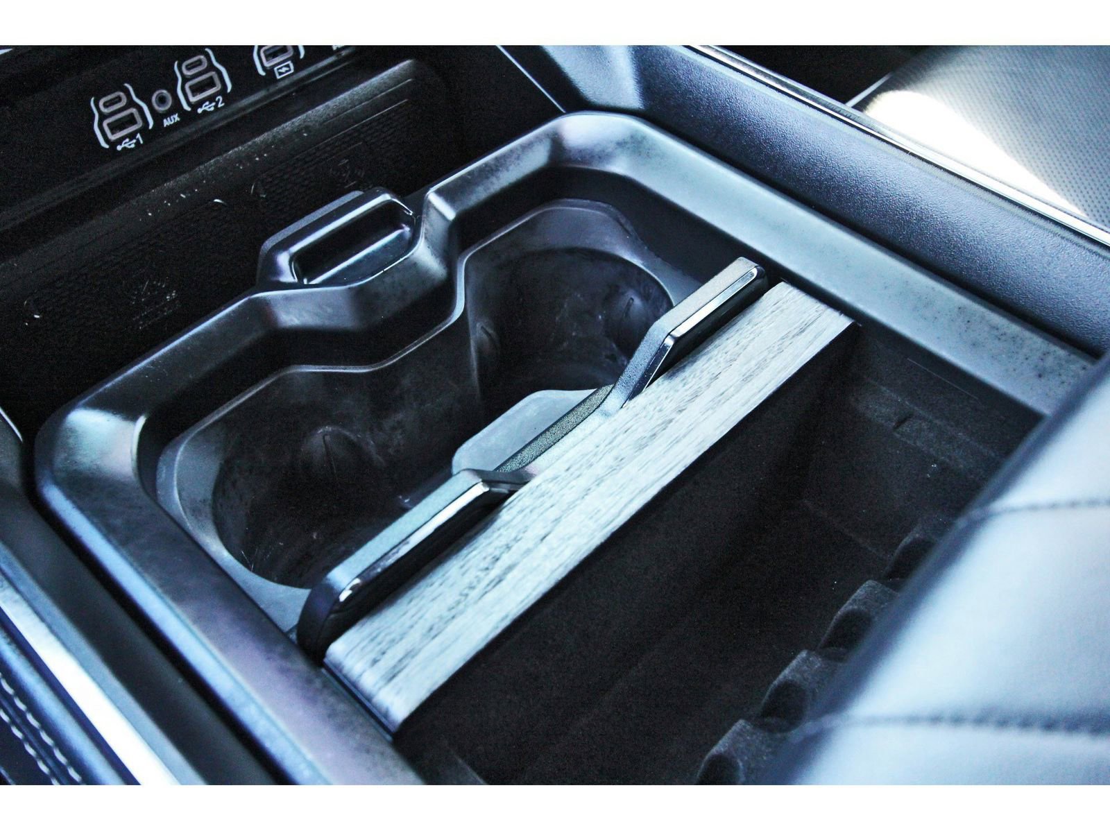 Used 2025 RAM 1500 Limited w/ Off Road Group image 30