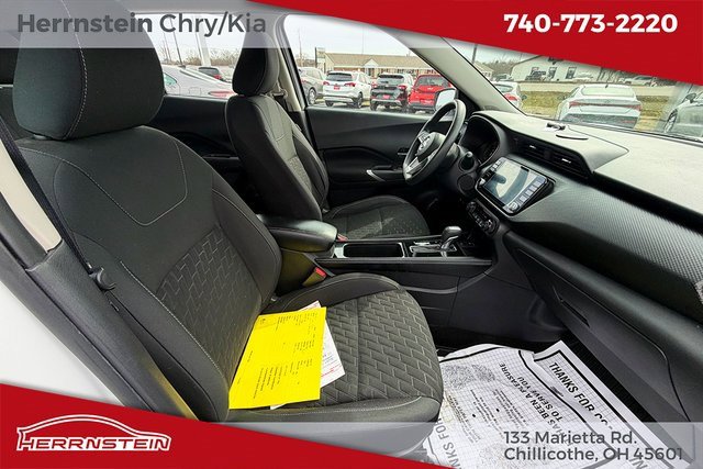 Used 2021 Nissan Kicks SV image 25