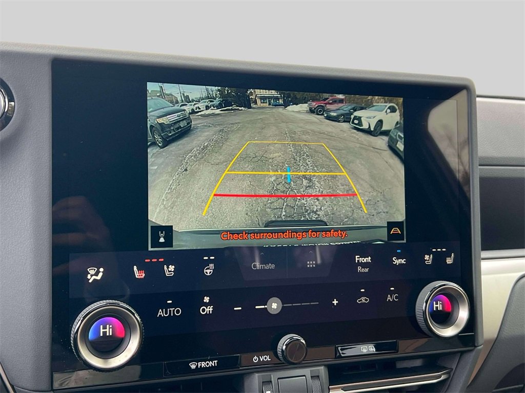 Certified 2024 Lexus GX 550 w/ Cold Area Package image 30