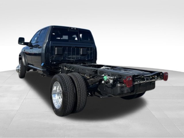 New 2027 RAM 5500 Tradesman AWD/4WD image 3