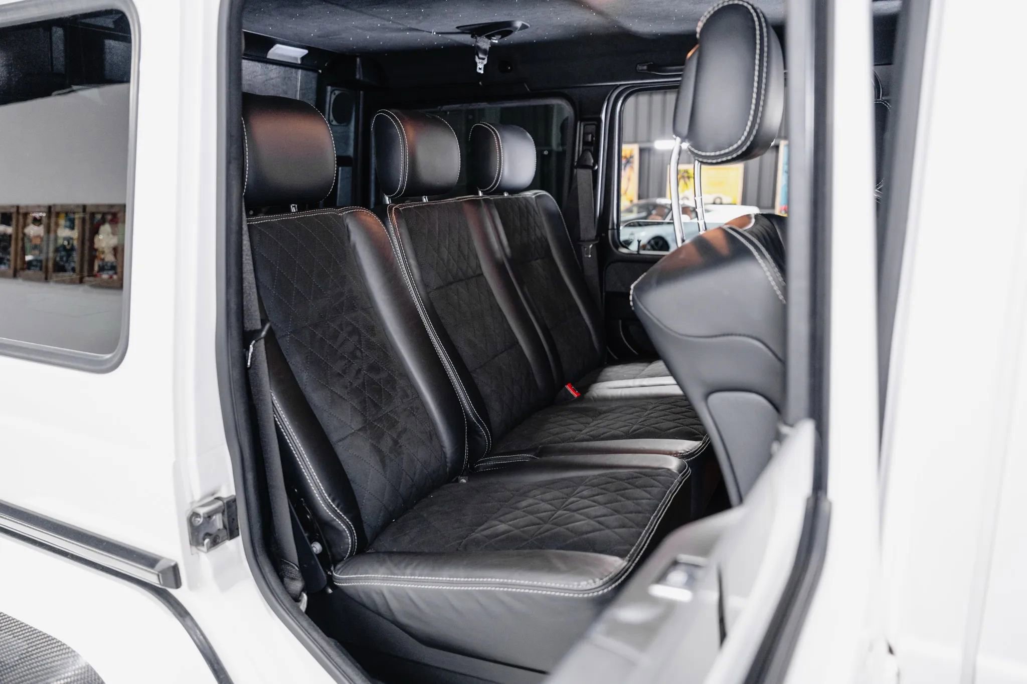 Used 2017 Mercedes-Benz G 550 Squared image 31