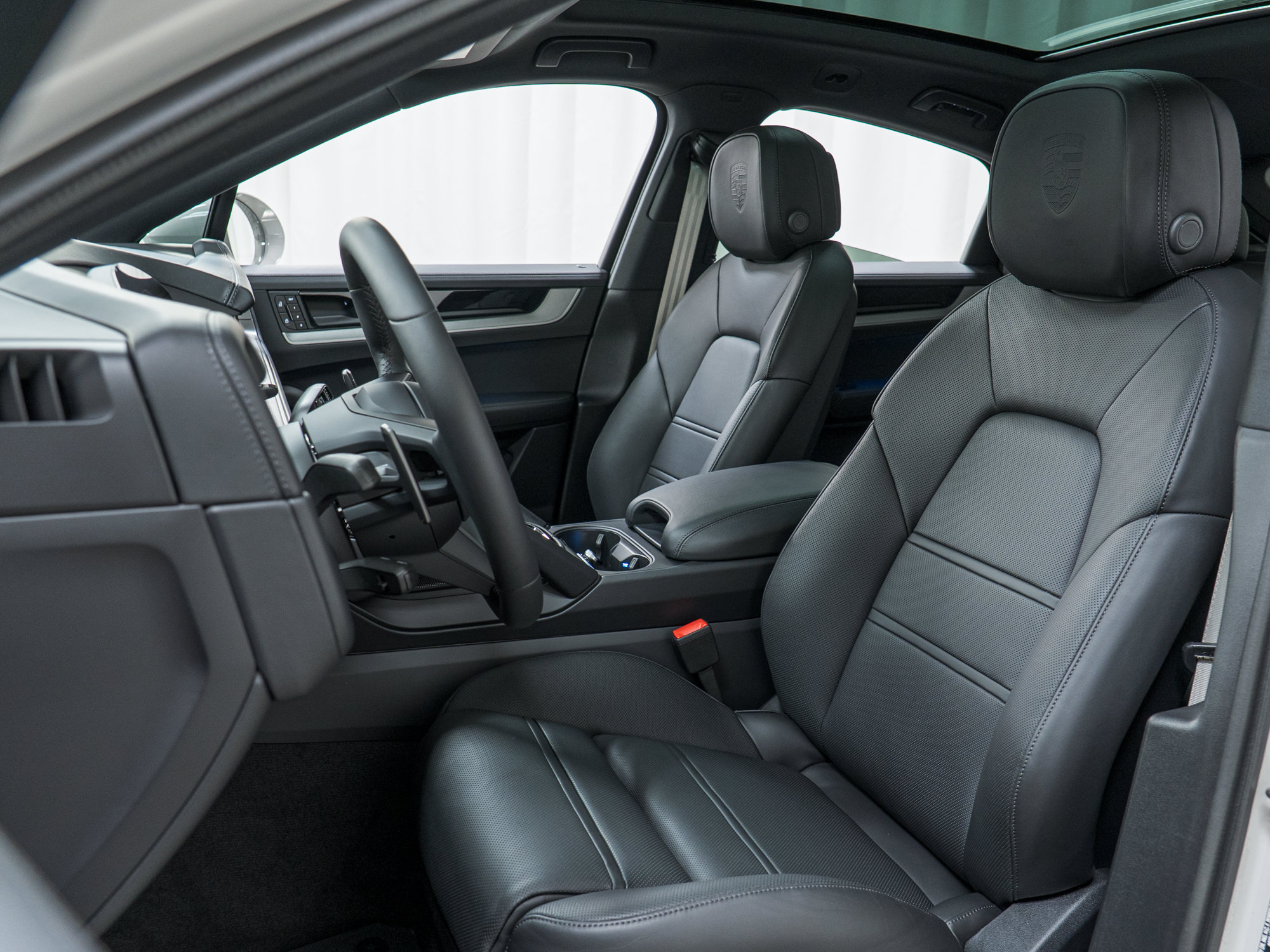 New 2026 Porsche Cayenne S AWD/4WD image 16