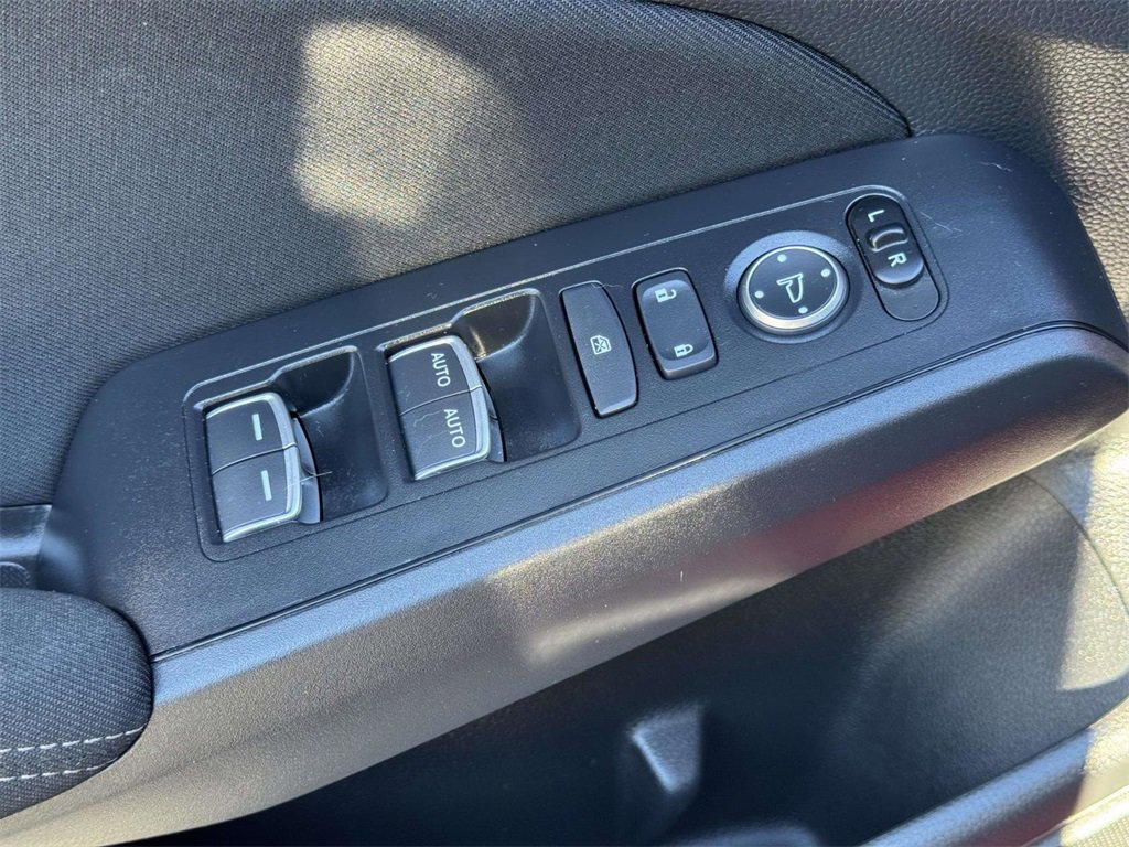 Used 2025 Honda Civic Sport image 19