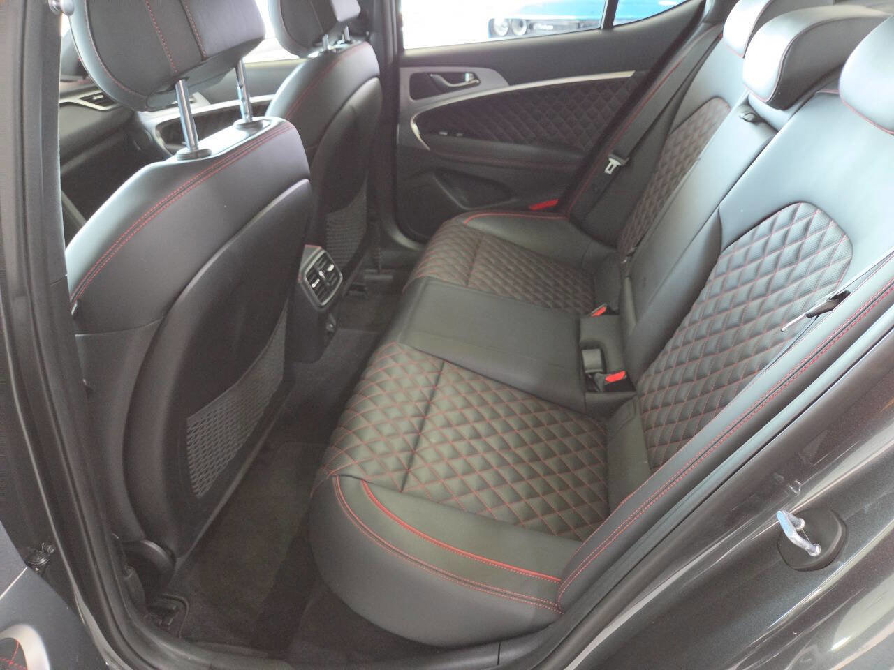 Used 2020 Genesis G70 3.3T w/ Sport Package image 19