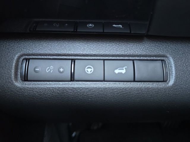 New 2026 Nissan Pathfinder SV image 10