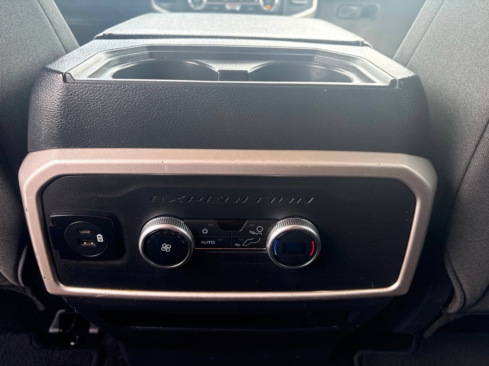 Used 2022 Ford Expedition Max XLT AWD/4WD image 15