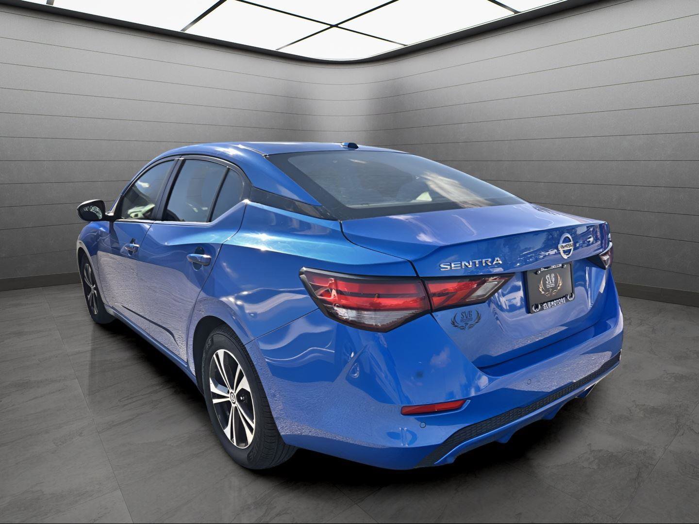 Used 2023 Nissan Sentra SV image 4