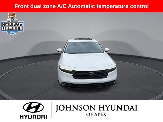 Used 2023 Honda Accord Touring image 3