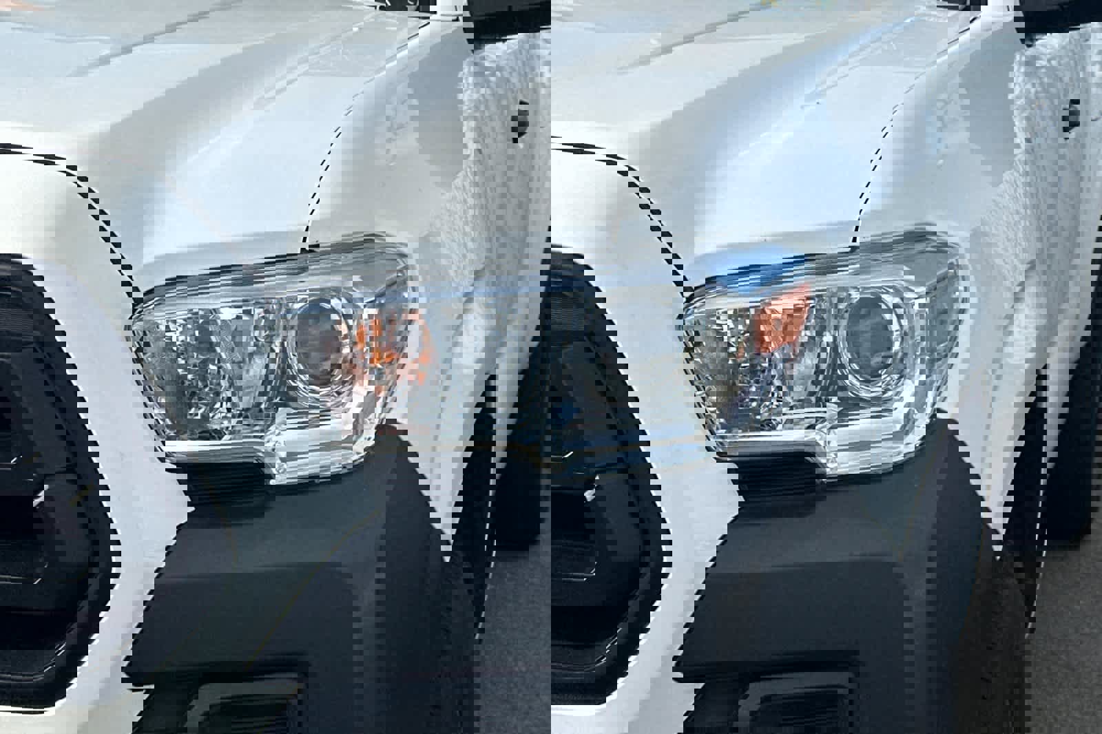 Used 2022 Toyota Tacoma SR image 11