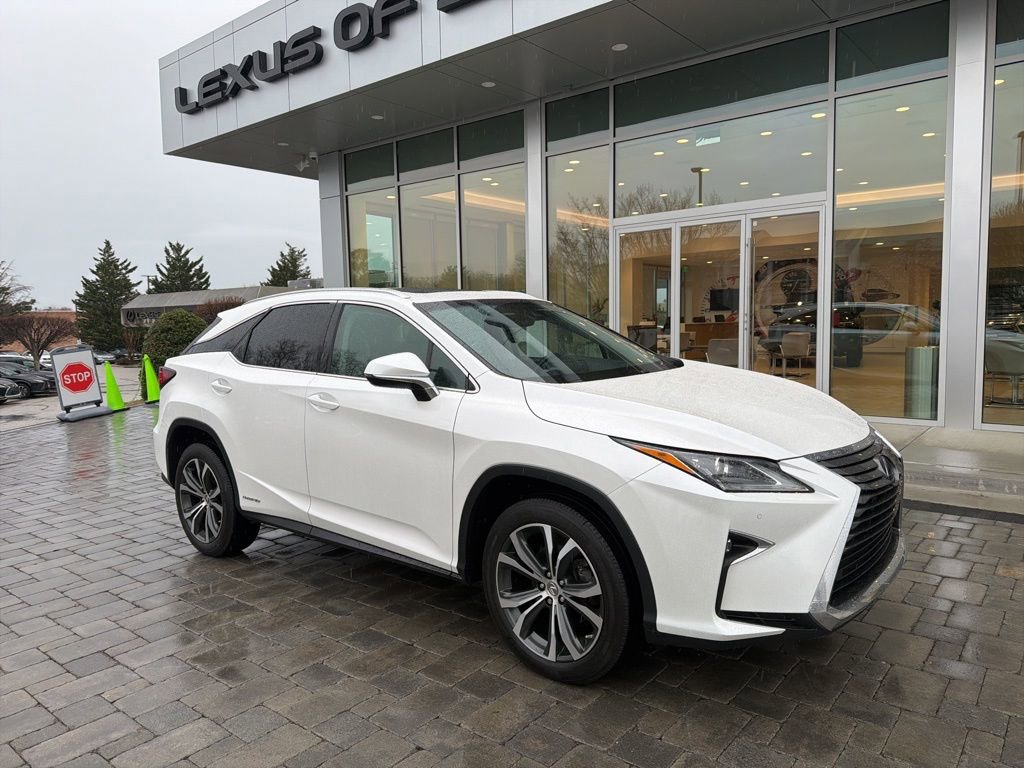 Used 2017 Lexus RX 450h AWD w/ Accessory Package image 4