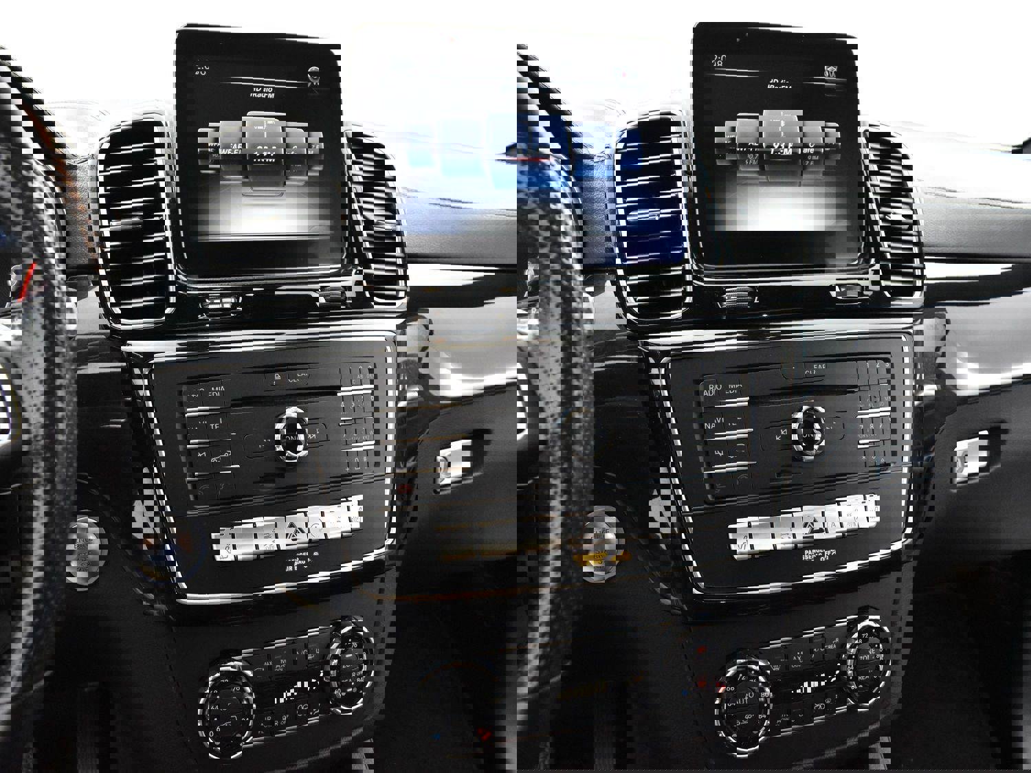 Used 2019 Mercedes-Benz GLS 450 4MATIC image 18