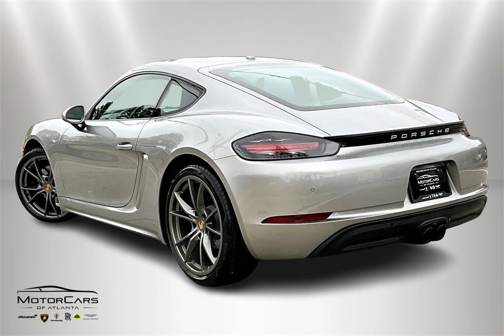 Used 2024 Porsche 718 Cayman image 11