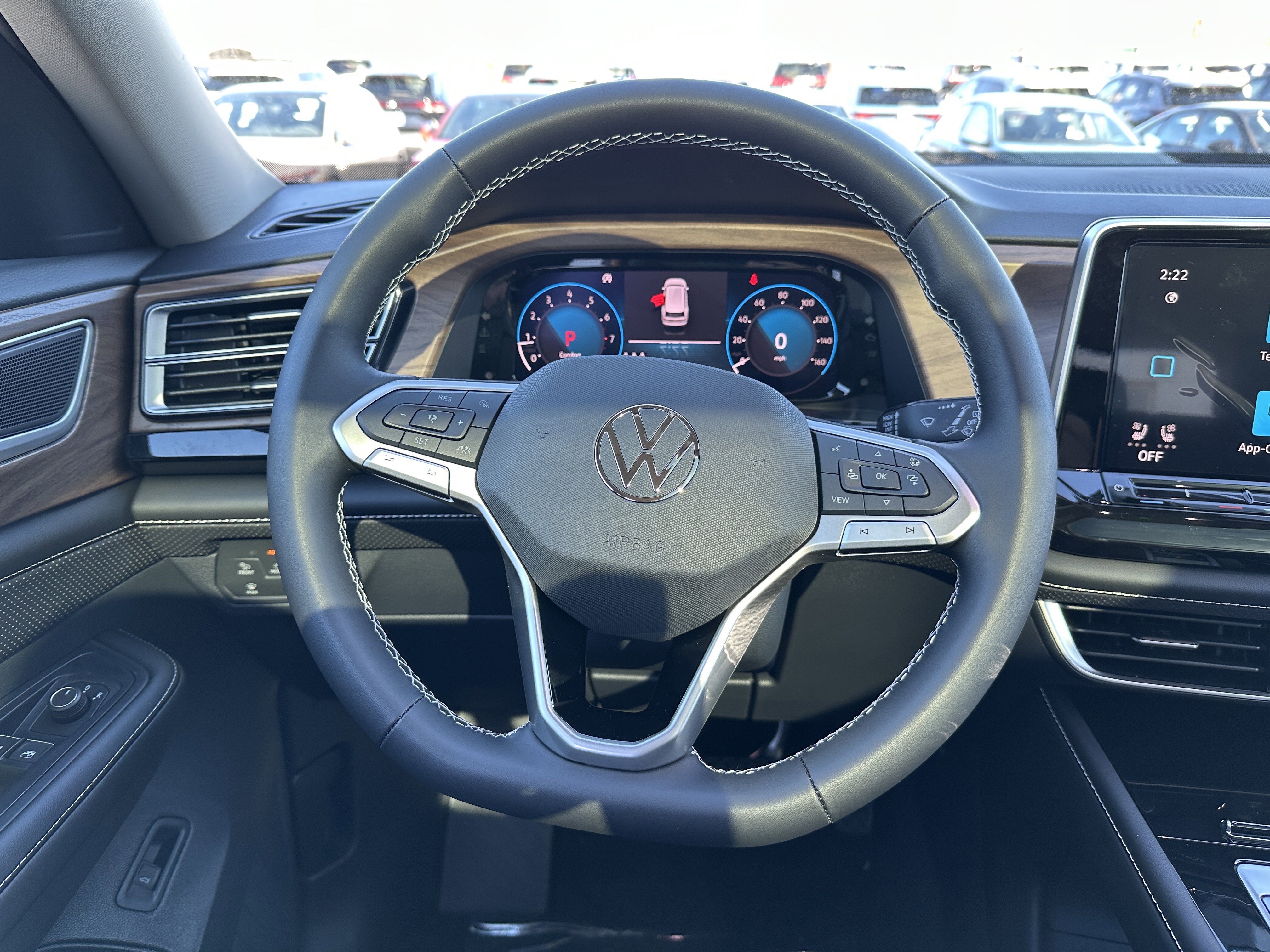 New 2026 Volkswagen Atlas SE image 10