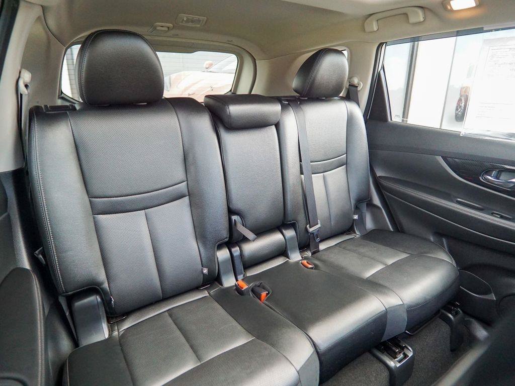 Used 2020 Nissan Rogue SL w/ Premium Package FWD image 34