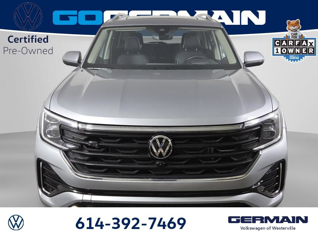 Certified 2025 Volkswagen Atlas SEL Premium R-Line image 3