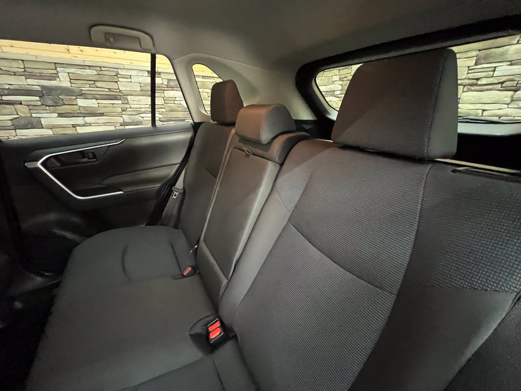 Used 2019 Toyota RAV4 LE w/ All Weather Liner Package AWD/4WD image 42
