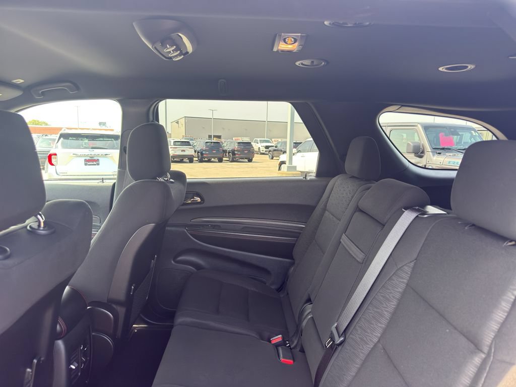 Used 2025 Dodge Durango GT w/ Blacktop Package AWD/4WD image 33
