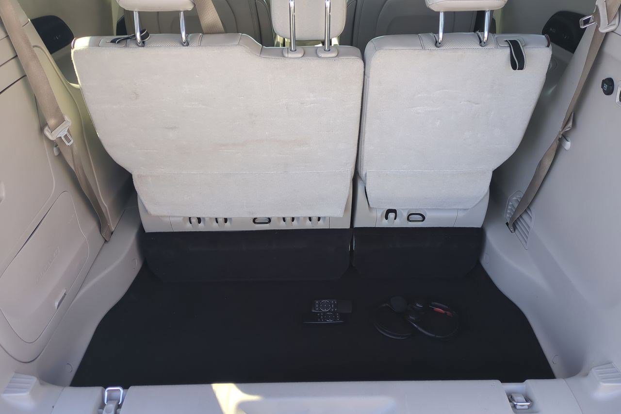 Used 2020 Chrysler Pacifica Limited w/ Tire & Wheel Group image 25