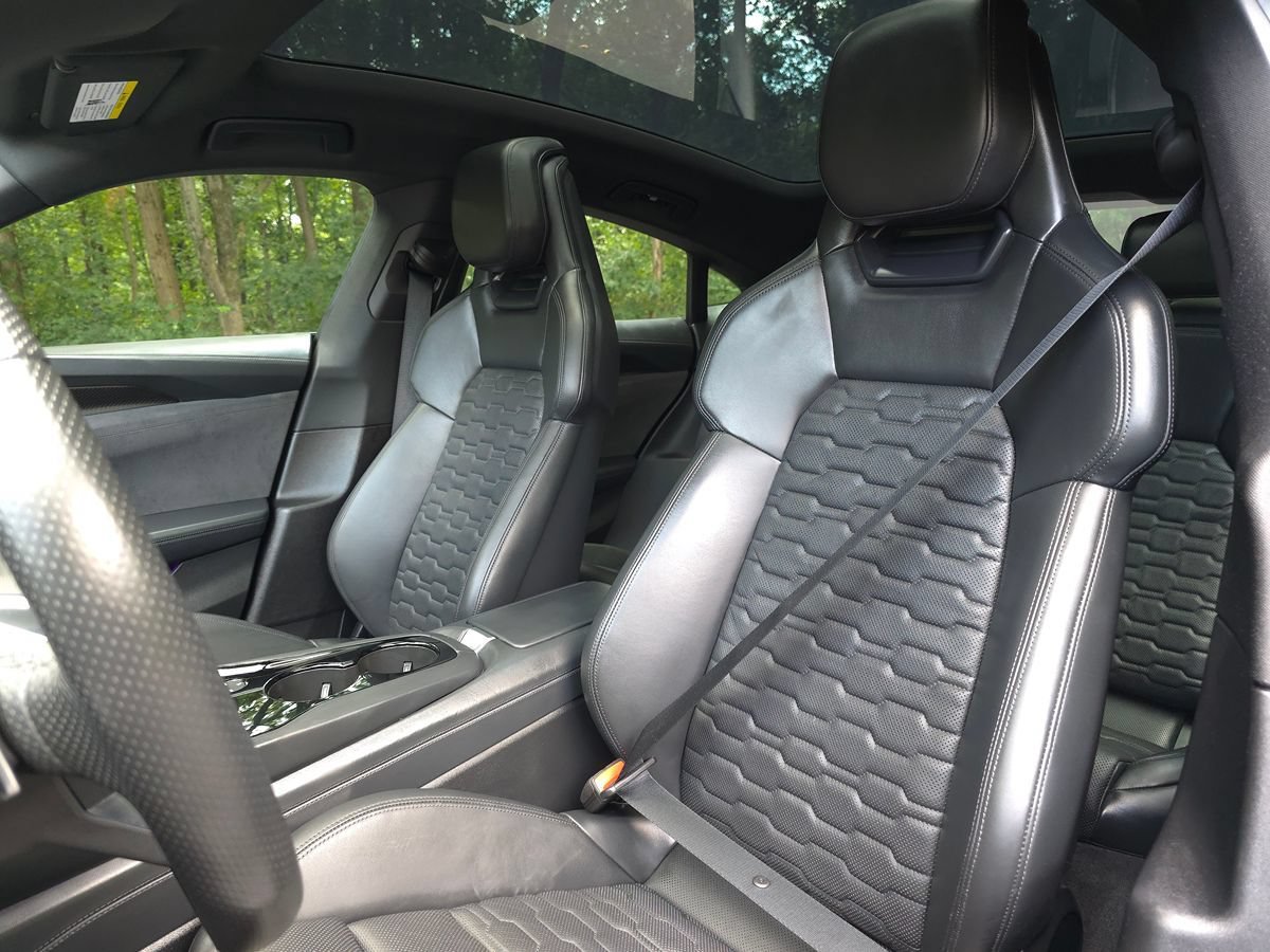 Used 2022 Audi e-tron GT Prestige w/ Prestige Package AWD/4WD image 13