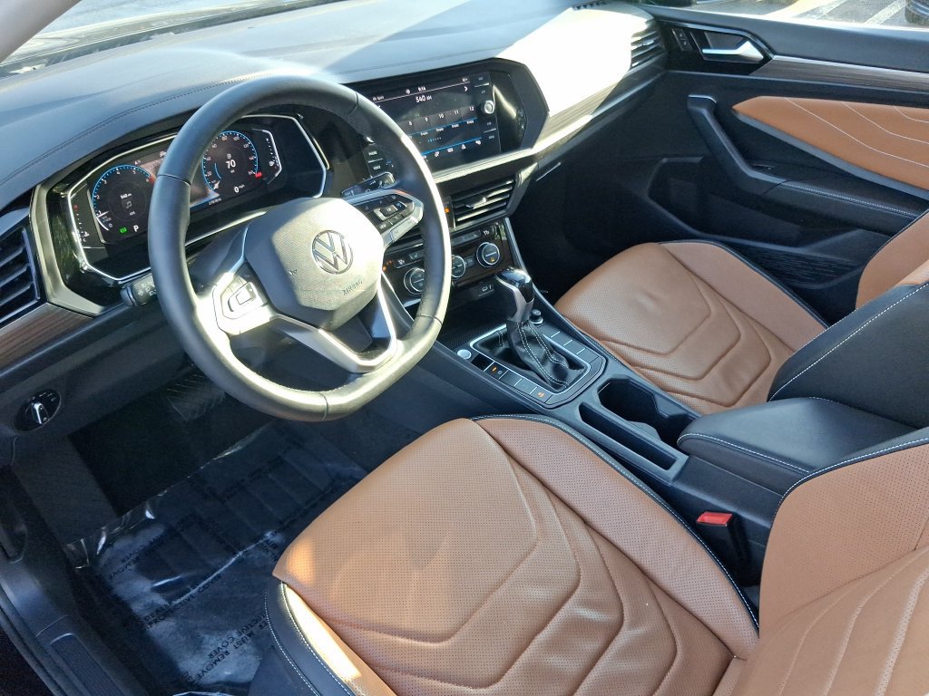 Certified 2024 Volkswagen Jetta SEL FWD image 19