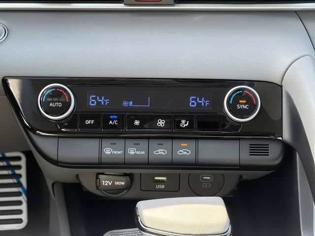 New 2026 Hyundai Elantra Sport FWD image 18