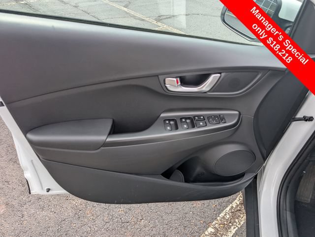 Used 2023 Hyundai Kona SEL w/ Convenience Package FWD image 14