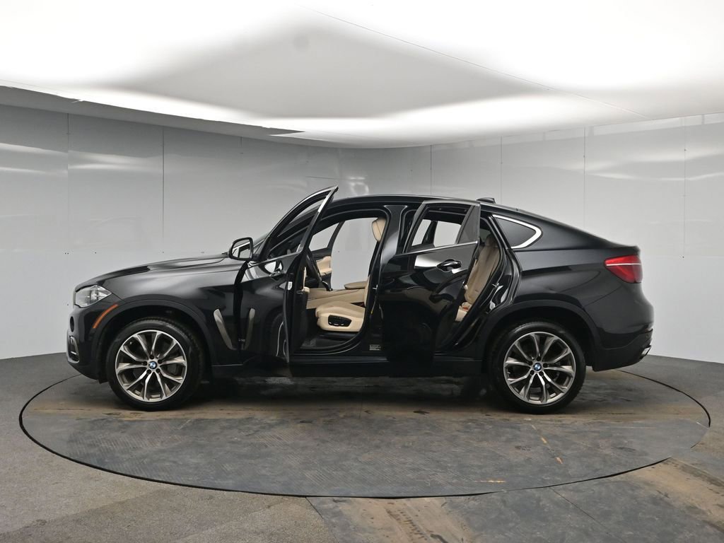 Used 2019 BMW X6 xDrive50i w/ Executive Package image 45