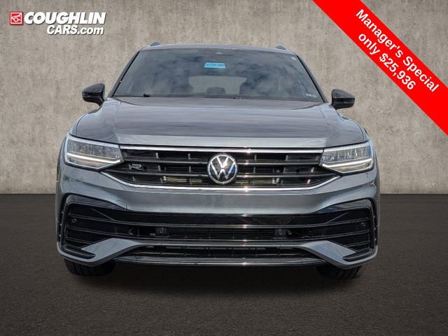 Used 2023 Volkswagen Tiguan SE R-Line image 2