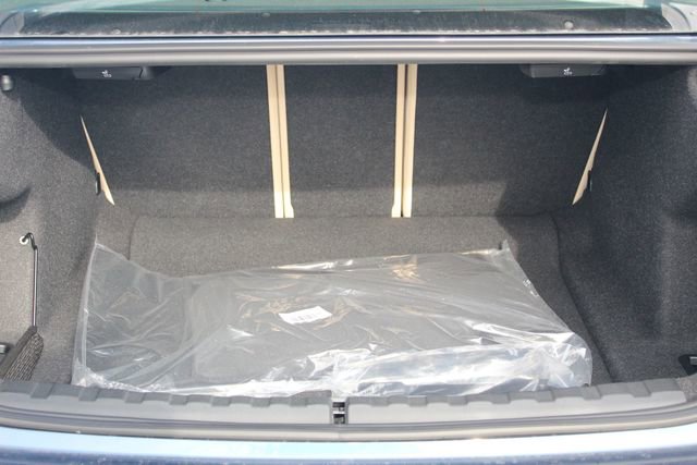 New 2026 BMW 330i xDrive Sedan w/ Premium Package image 8