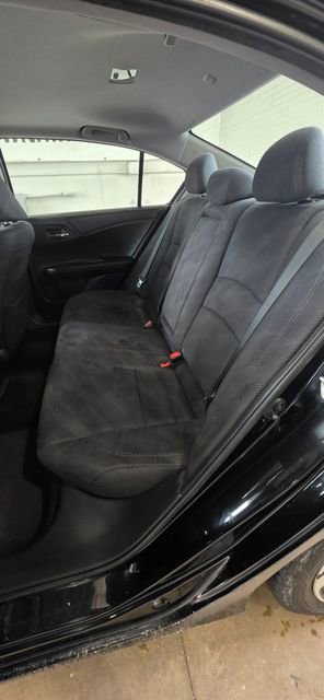 Used 2016 Honda Accord EX image 26