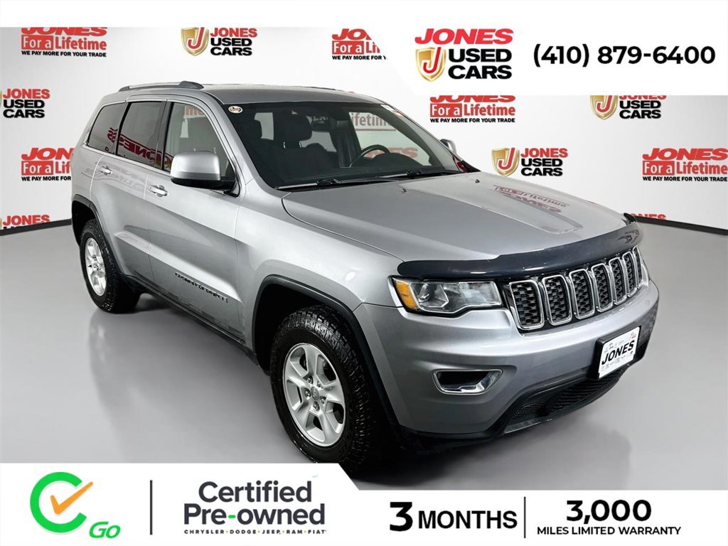Used 2017 Jeep Grand Cherokee Laredo w/ Quick Order Package 23E AWD/4WD image 1
