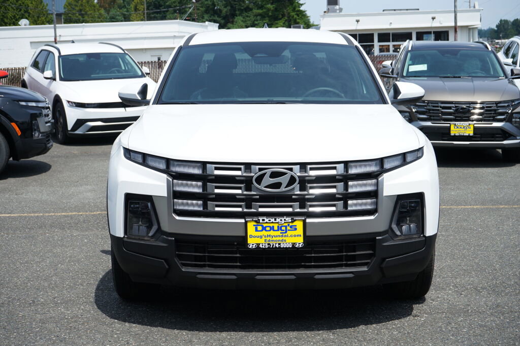 New 2025 Hyundai Santa Cruz SE AWD/4WD image 2