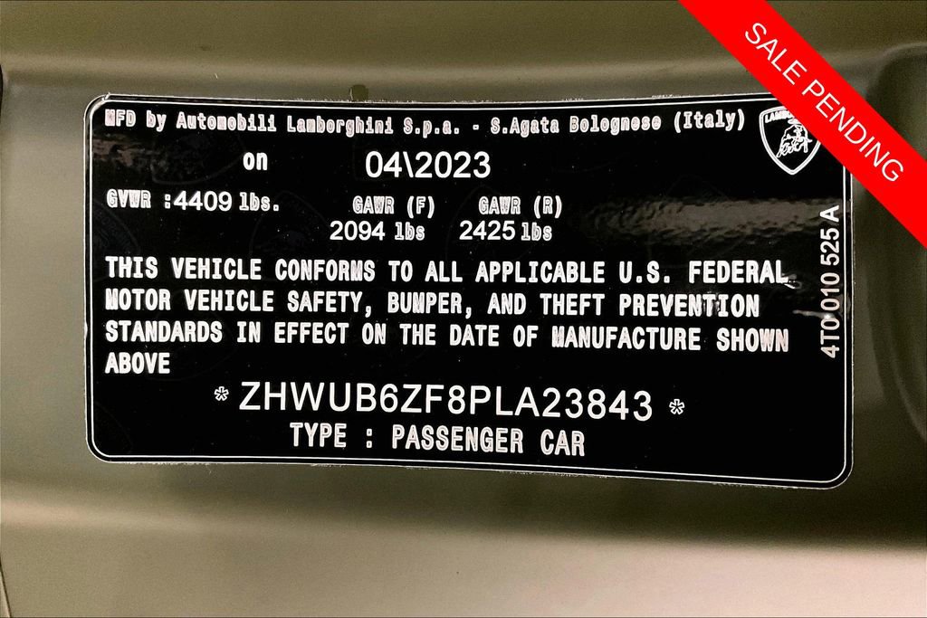 Used 2023 Lamborghini Huracan Tecnica image 34