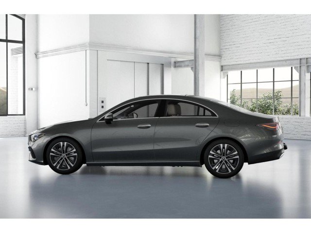 Used 2025 Mercedes-Benz CLA 250 image 32