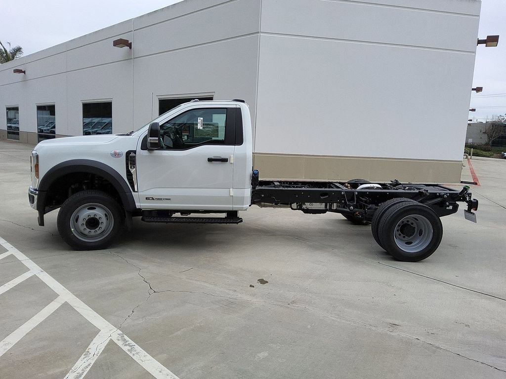 New 2025 Ford F550 2WD Regular Cab Super Duty image 22