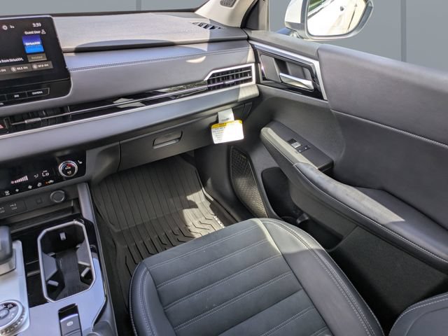 Used 2025 Mitsubishi Outlander SE FWD image 17
