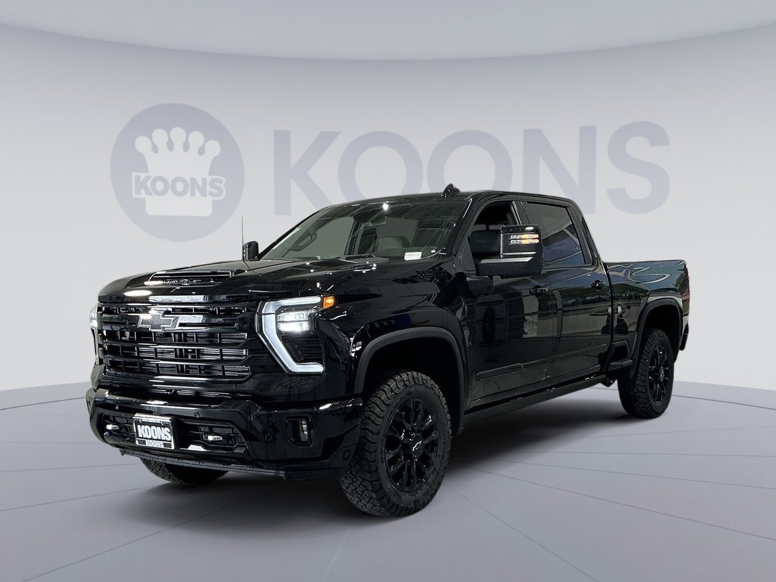 New 2026 Chevrolet Silverado 2500 High Country w/ Midnight Edition AWD/4WD image 1