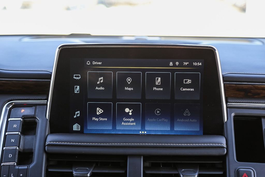 Used 2023 Chevrolet Suburban Premier image 15