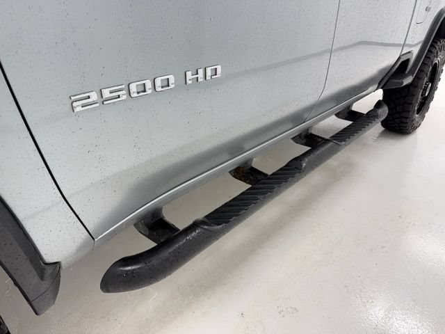 Used 2024 Chevrolet Silverado 2500 ZR2 w/ Technology Package AWD/4WD image 8